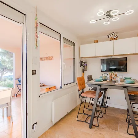 Apartmán Les Coteaux De La Nartelle-30 By Interhome