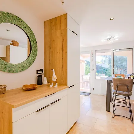 Les Coteaux De La Nartelle-30 By Interhome